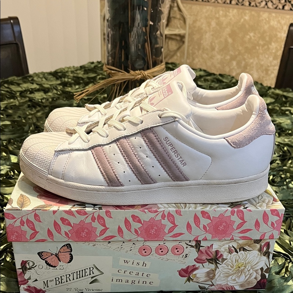 Women’s Superstar White and Mauve Sneakers Size 8